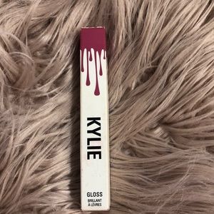 Kylie Gloss in Posie K
